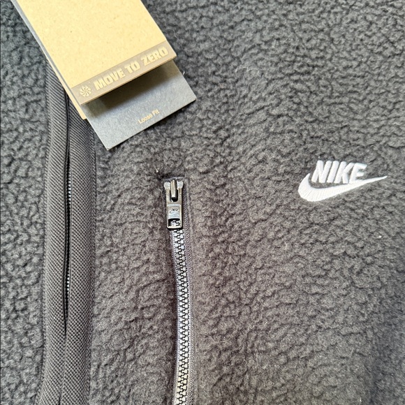 NWT Nike Men's Black Sherpa Vest Large - Picture 4 of 6